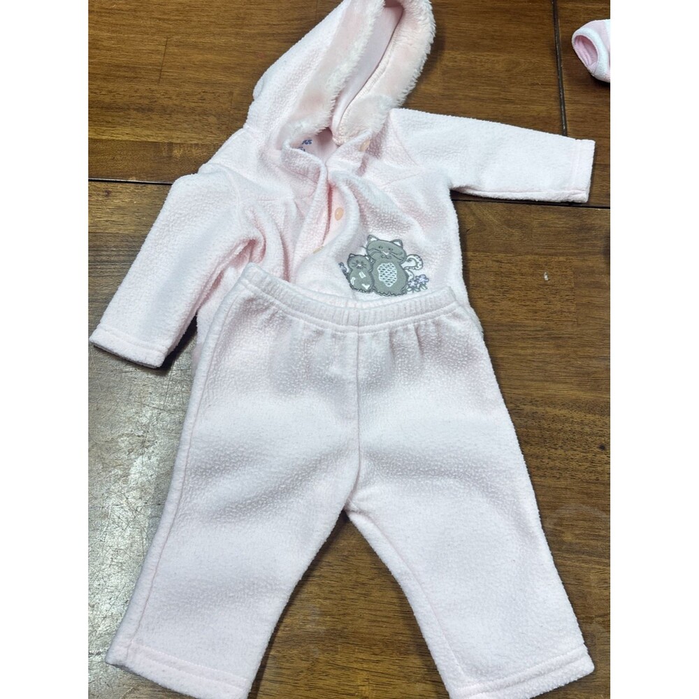 Lot of 18 Baby Girl Sleepwear 0-3 months Carter’s, Kidgets, And More - Picture 4 of 4